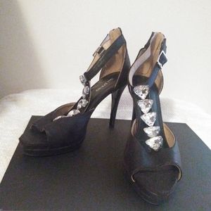 Gem accent stiletto